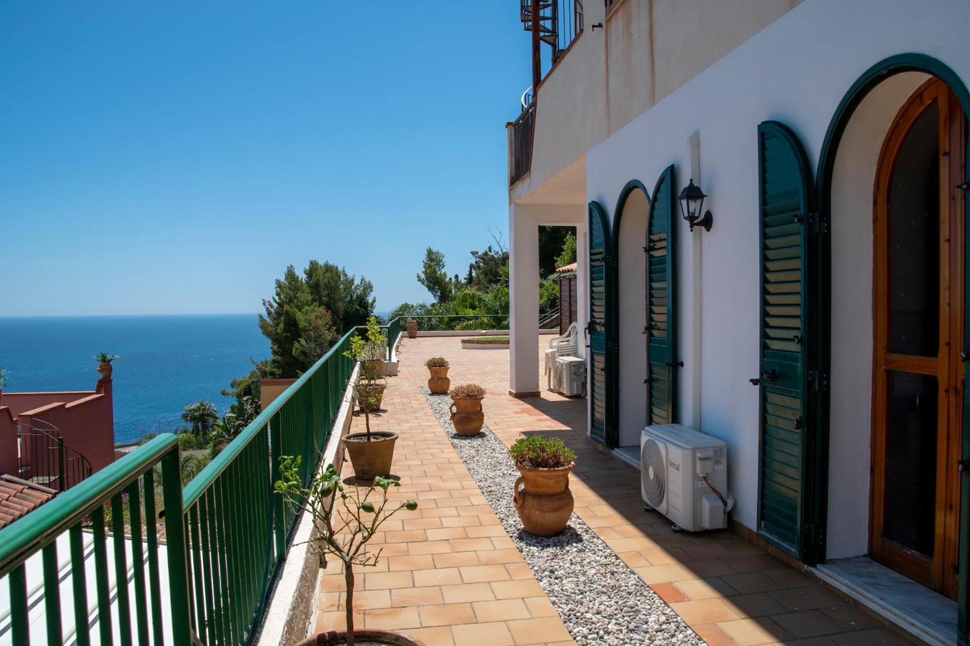 Taormina Holiday Apartment Exterior photo